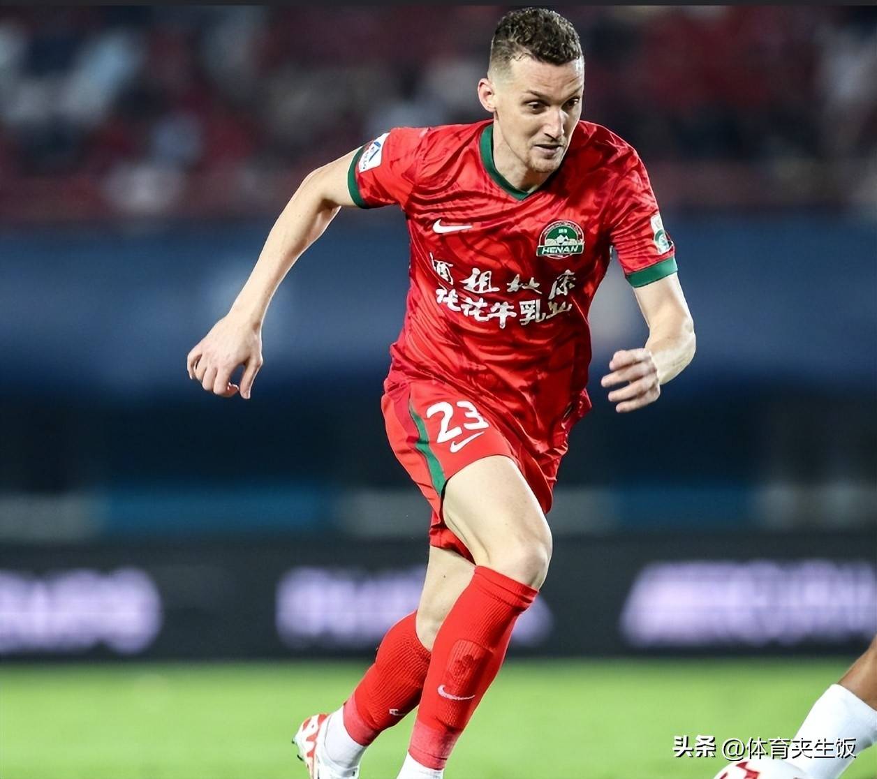  里昂队转会新闻 