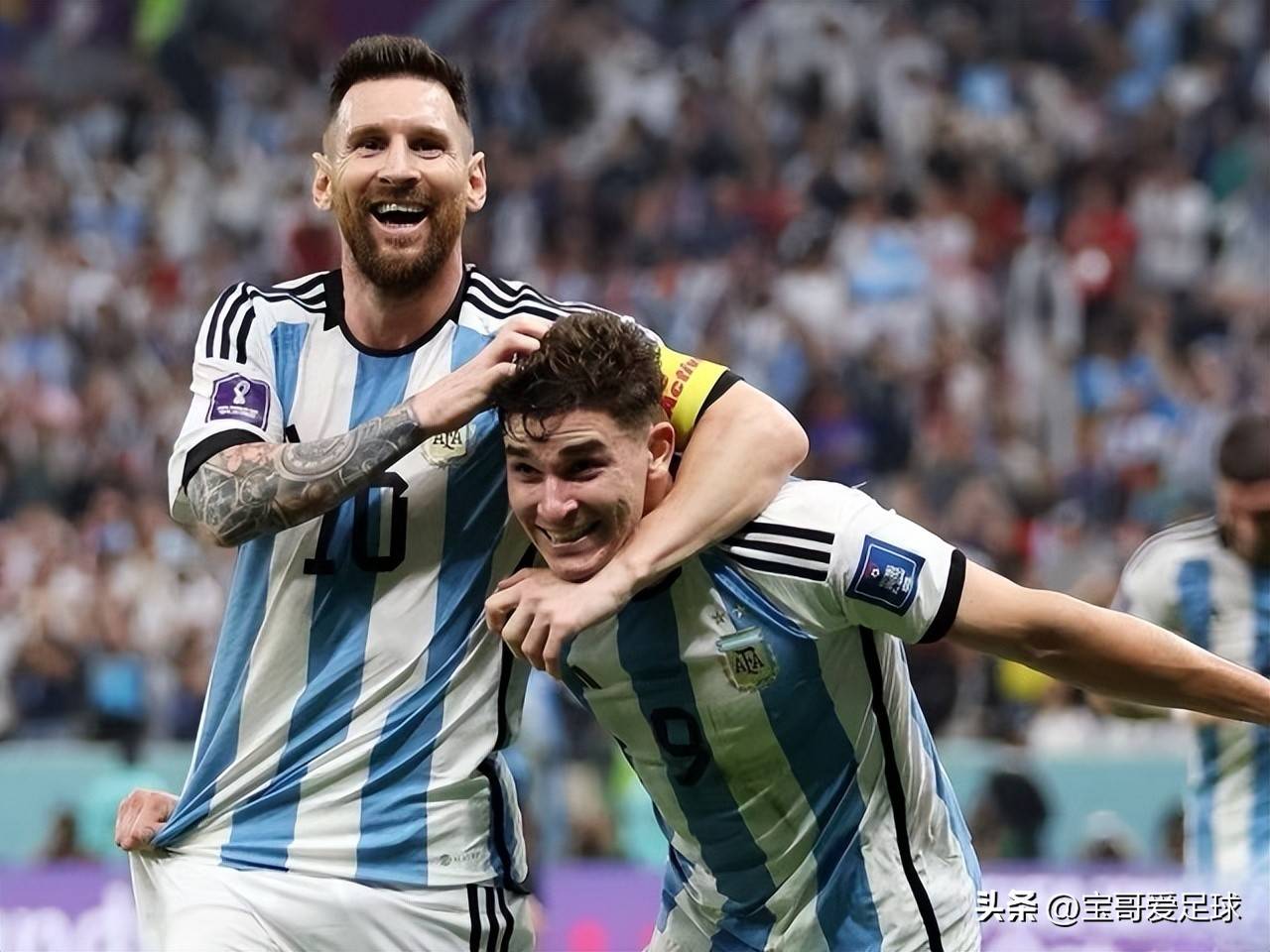 包含梅西迎来五赛季高光表现，SKT球迷沸腾！的词条